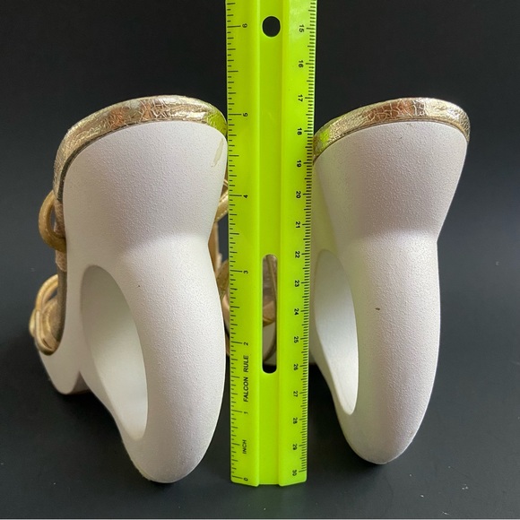 Louis Vuitton Gold Leather Wedge Ankle Strap Sandals Designer Heel Shape - Picture 10 of 15